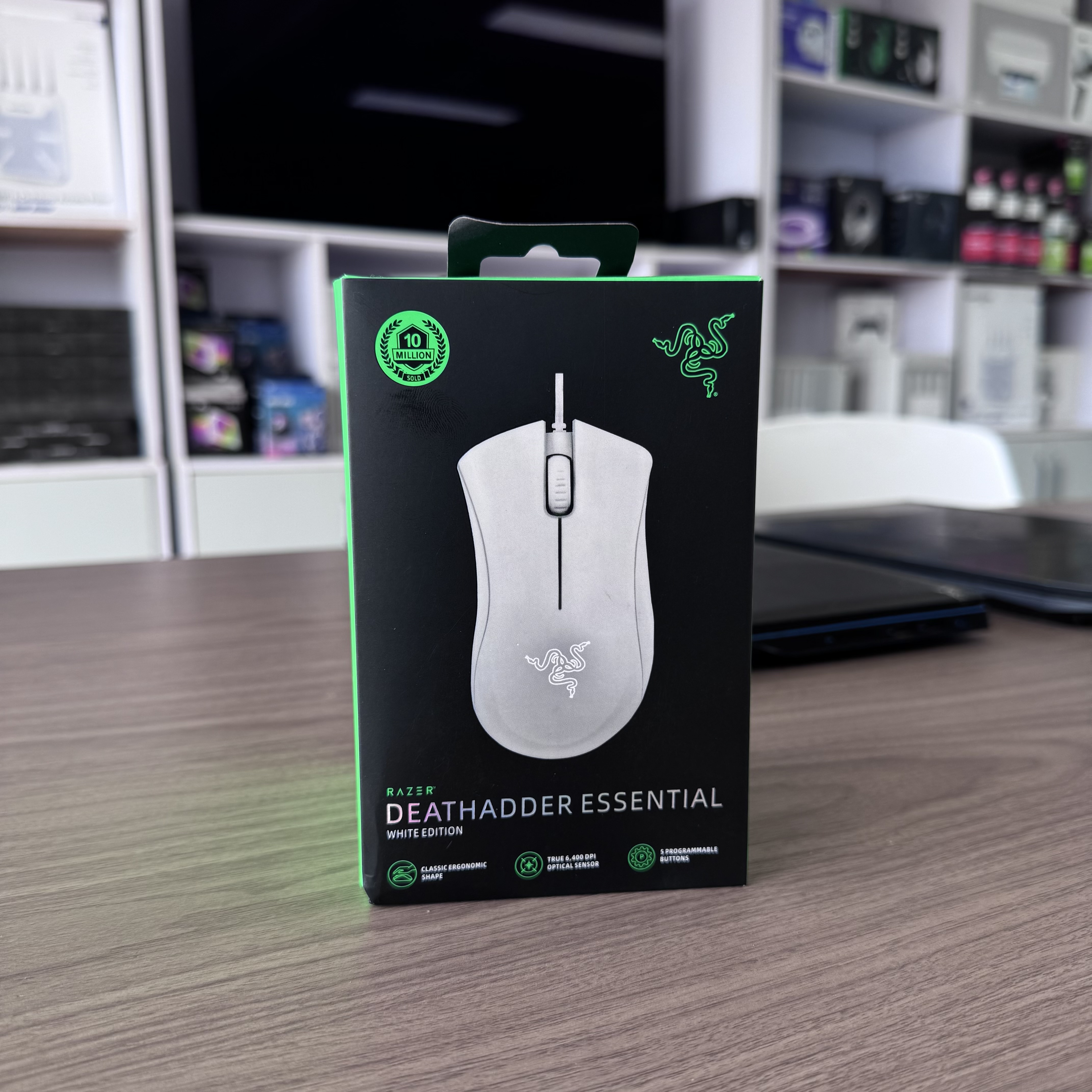 Razer DeathAdder Essential (6400 DPI)