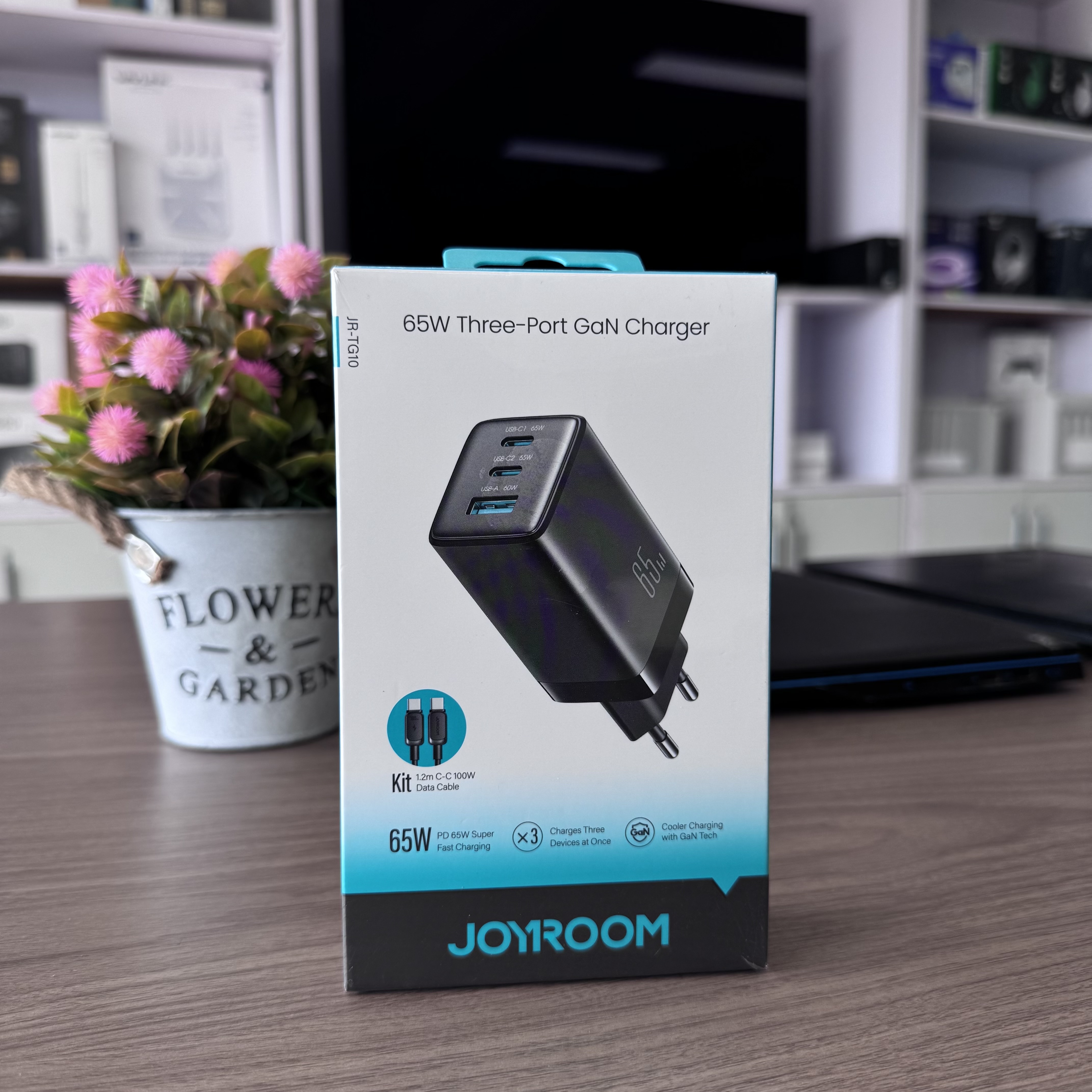 Joyroom JR-TG10 (Chargeur Mural GaN 65W – 3 Ports)