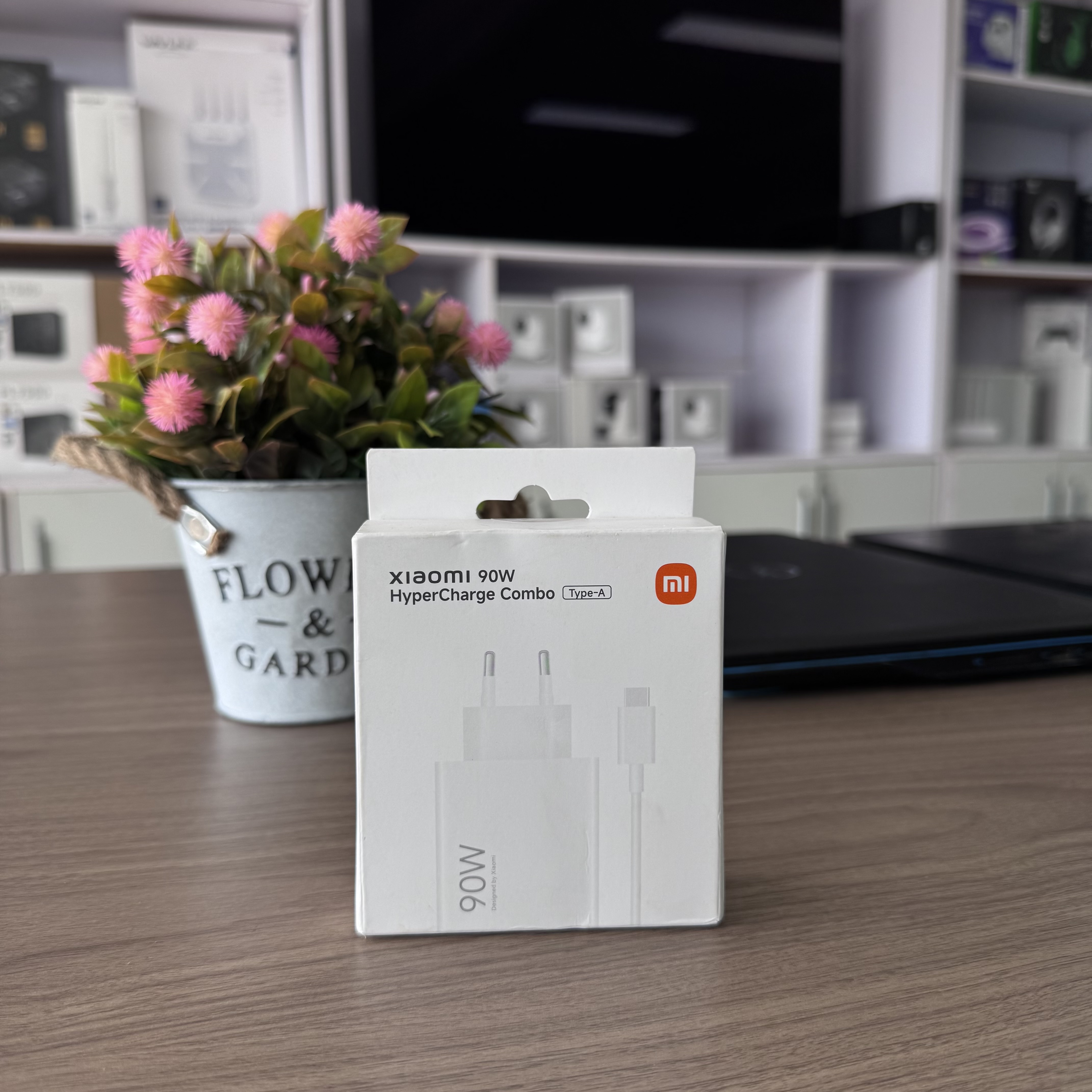 Xiaomi 90W HyperCharge Combo