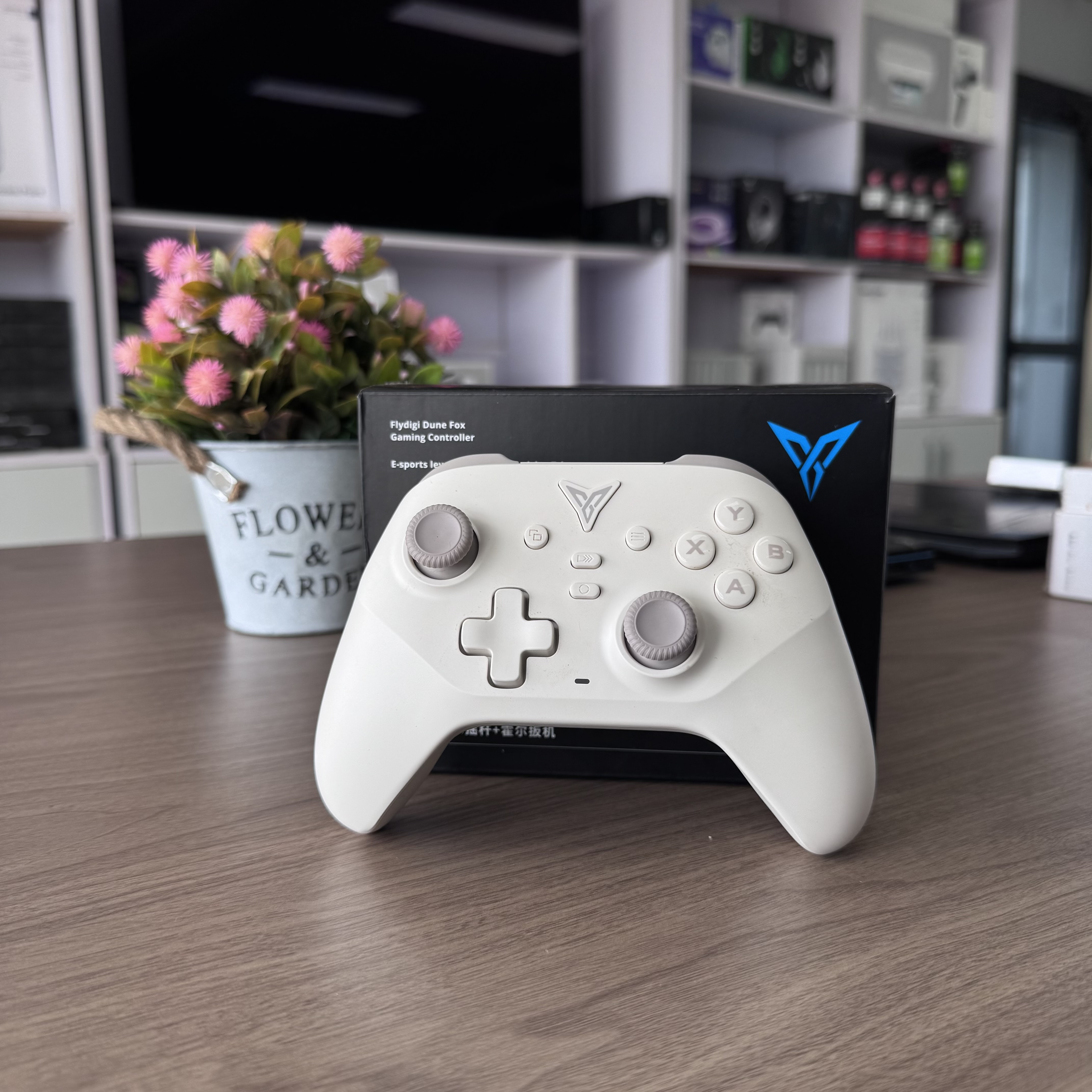Flydigi Dune Fox – Manette Gaming Sans Fil
