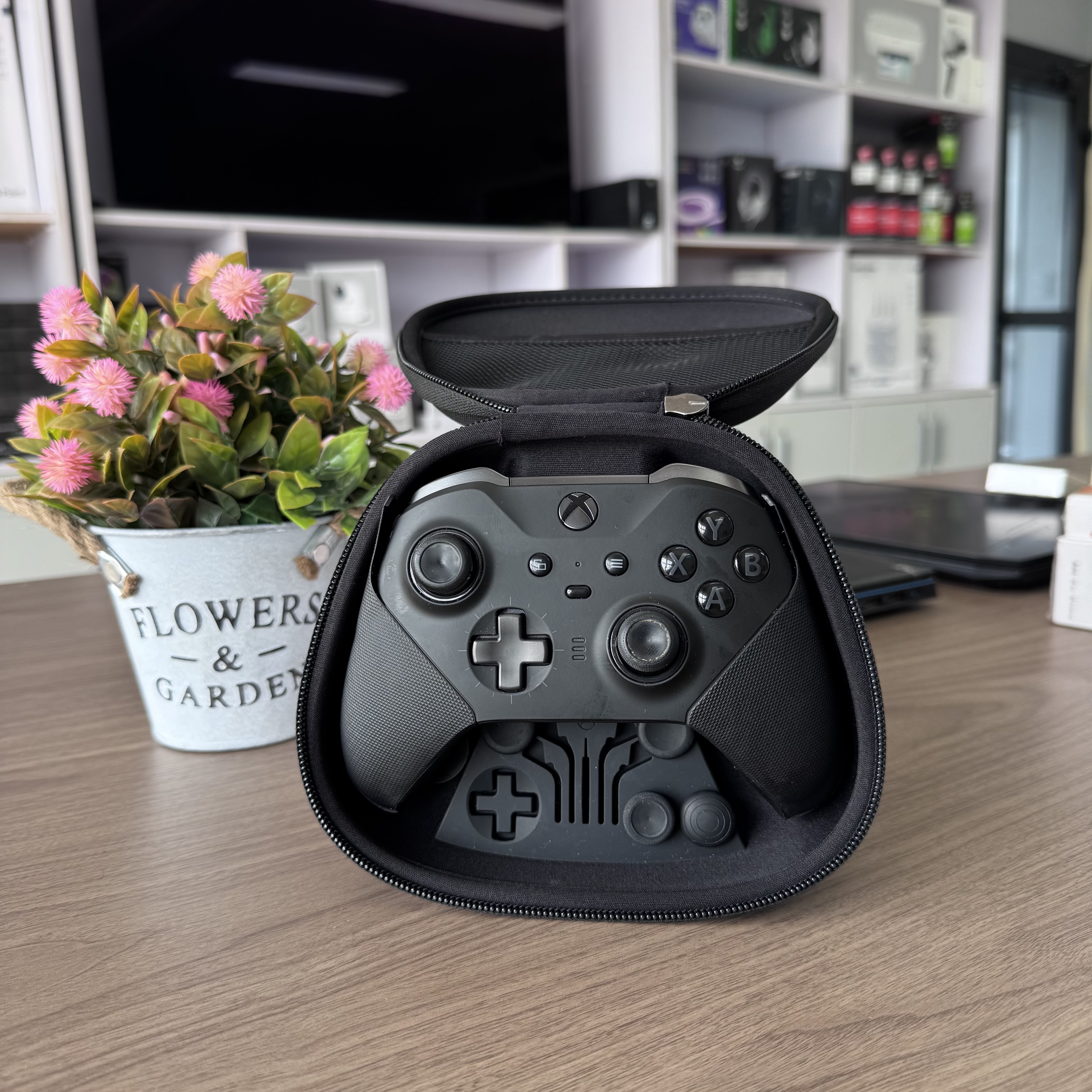 Xbox Elite Wireless Controller Series 2