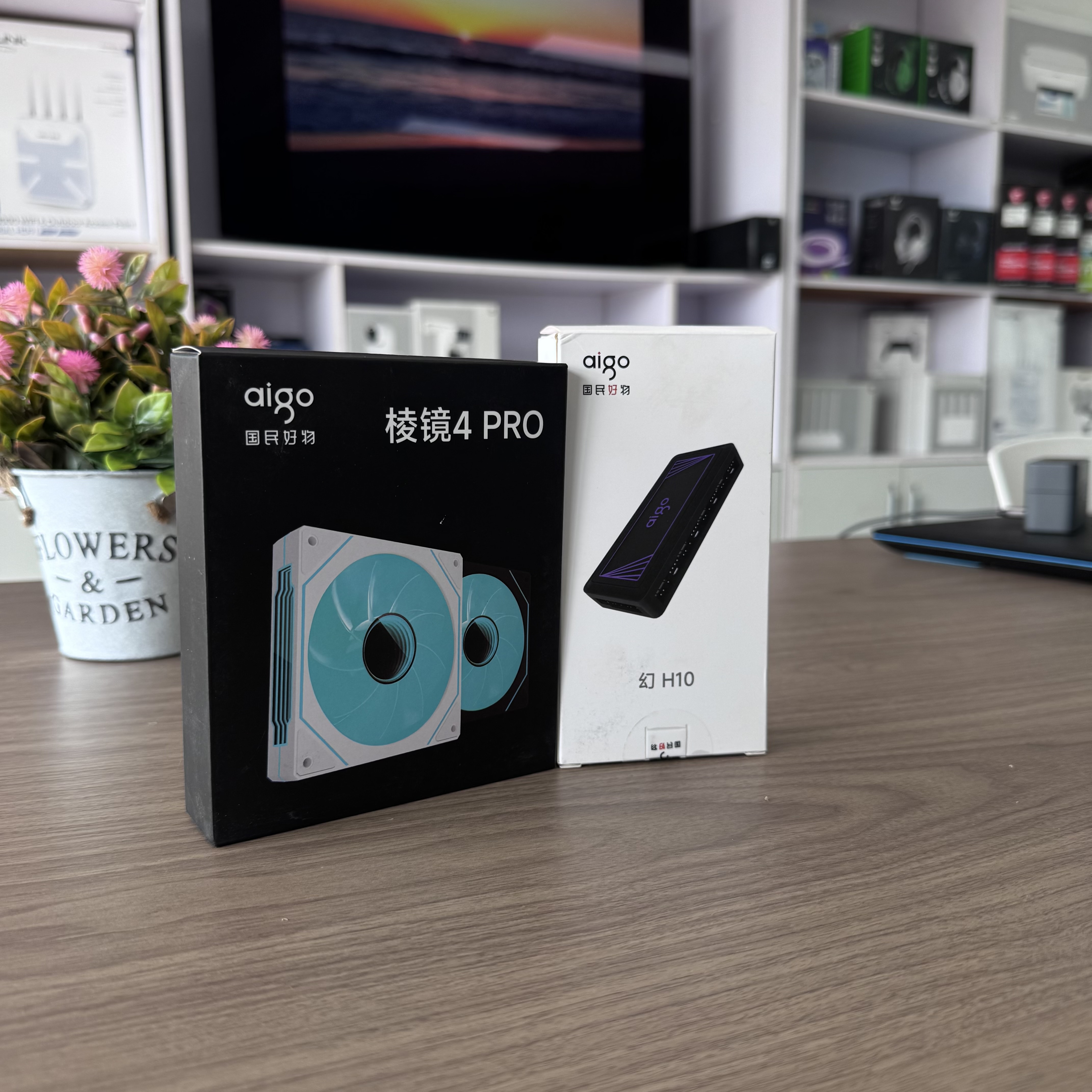 AIGO Shuo Jing 4 PRO + H10 (Pack Ventilateurs RGB + Hub)